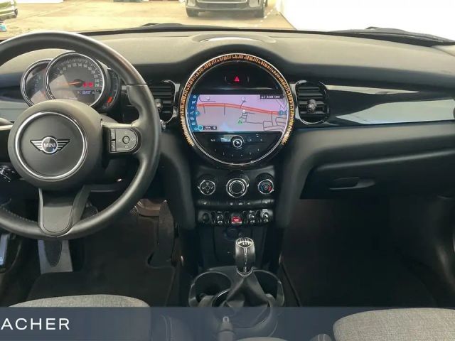 MINI One One Classic Trim PDC SHZ LED DAB KomftZ 16"LM