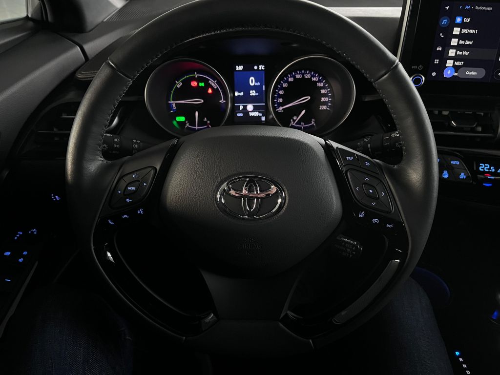 Toyota C-HR 5-deurs Bi-Tone Team D