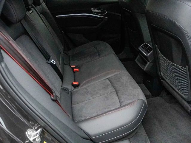 Audi Q8 e-tron S-Line