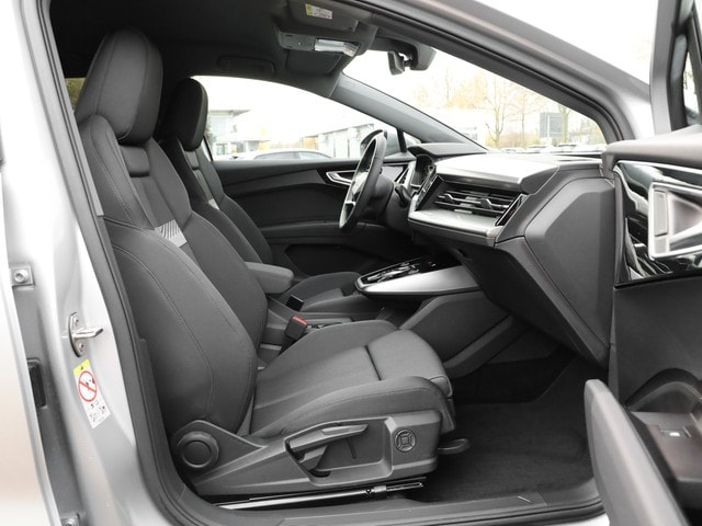 Audi Q4 e-tron SUV 45 e-tron Audi Q4 e-tron