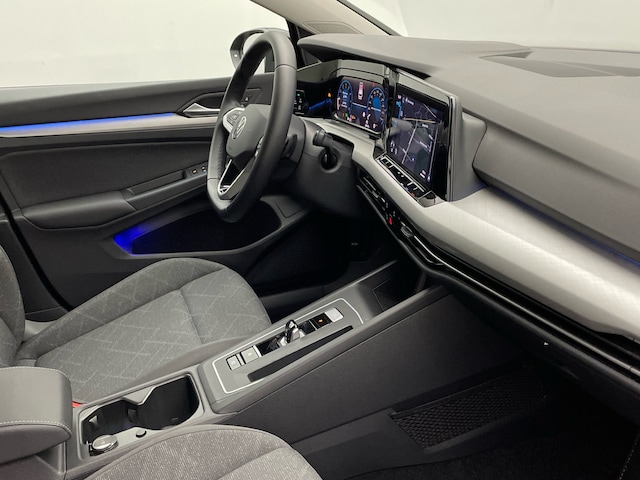 Volkswagen Golf 1.5 eTSI DSG Life Variant