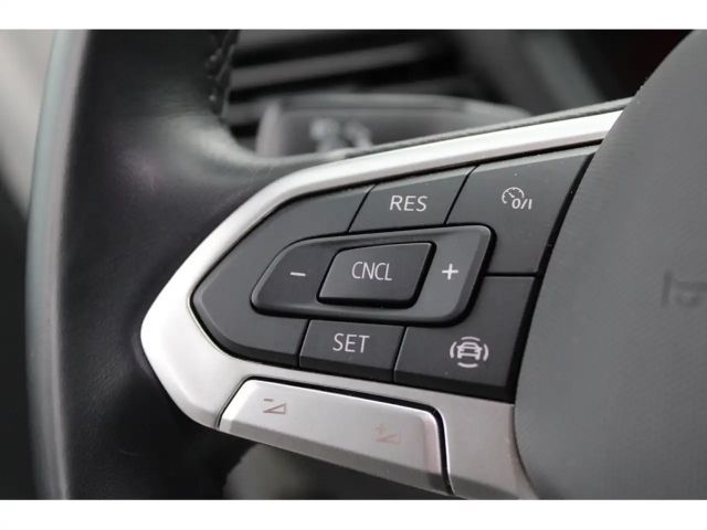 Volkswagen Caddy 5 Sitzer 2,0 TDI SCR Frontantrieb 6-Gang Radst.2755 mm *L