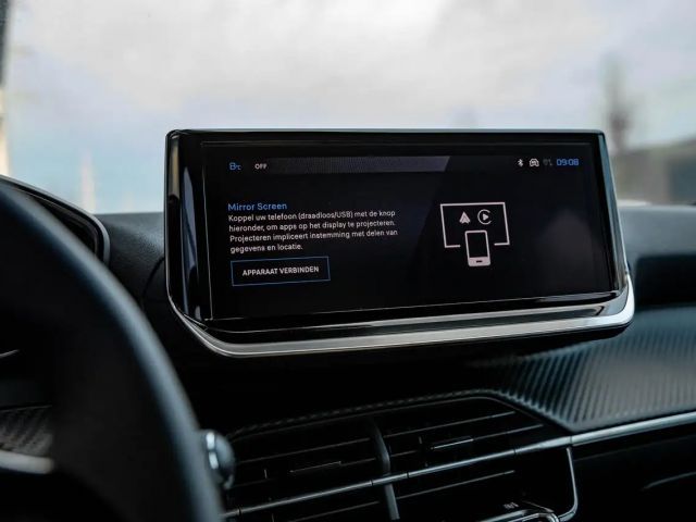 Peugeot 2008 100 PK MT6 | 360° Camera | Keyless | Dodehoekde...