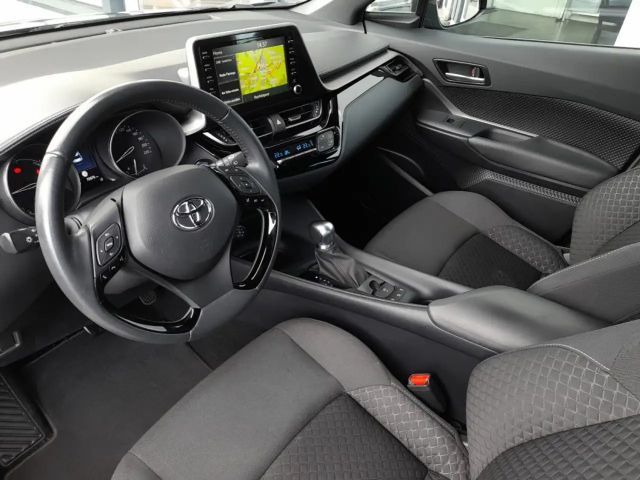 Toyota C-HR 2,0 Aut *VOLL LED / NAVI / KAMERA / ACC / TOTWINKEL-SPURHALTEASSIST / SHZG*