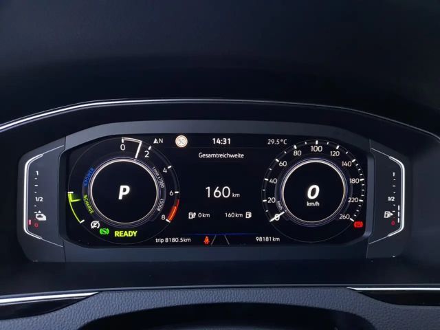 Volkswagen Passat DSG GTE Variant