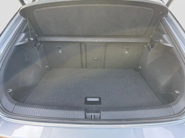 Volkswagen T-Roc 2.0 TSI DSG IQ.Drive R-Line