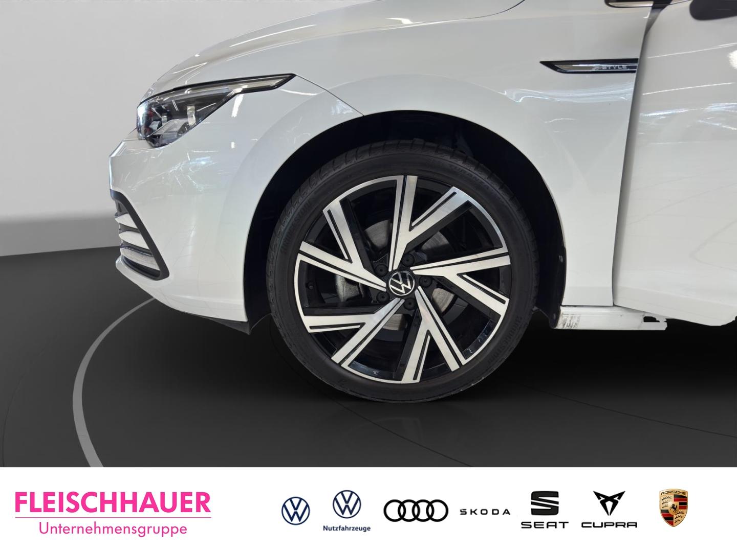 Volkswagen Golf 1.5 eTSI Golf VIII Style