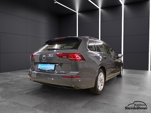 Volkswagen Golf 1.5 eTSI DSG Life Variant