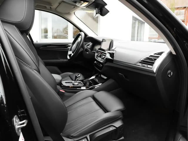 BMW X3 xDrive30e