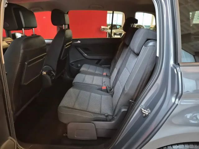 Volkswagen Touran DSG Life