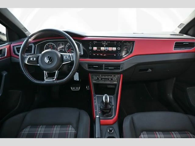 Volkswagen Polo 2.0 TSI DSG GTI