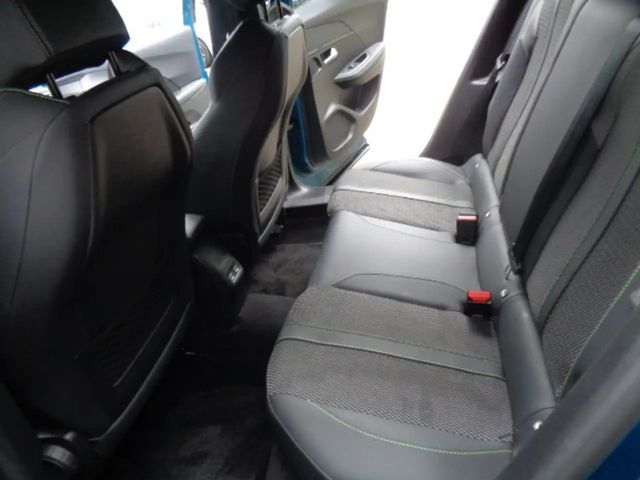 Peugeot 2008 GT-Line Hybrid