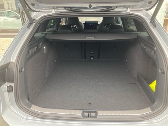 Volkswagen Passat R-Line eHybrid