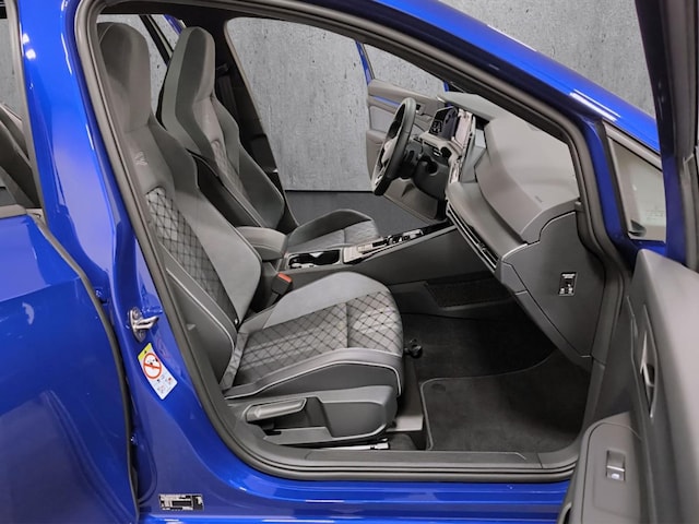 Volkswagen Golf 1.5 TSI DSG R-Line Variant