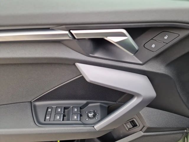 Audi A3 35 TFSI Sedan Sportback