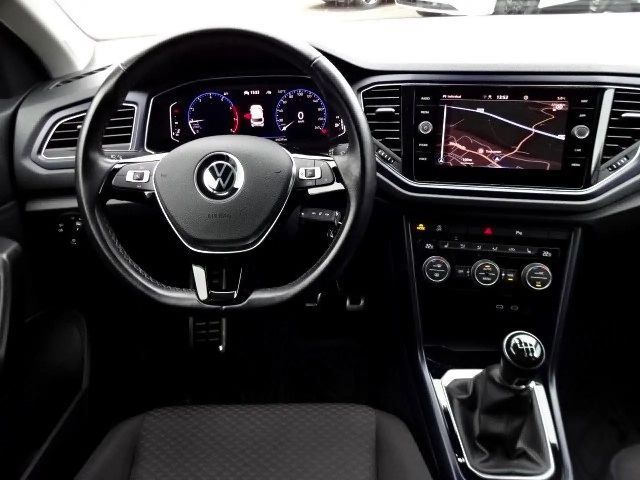 Volkswagen T-Roc UNITED NAVI+PP+KLIMAAUTO+17"+ALARM