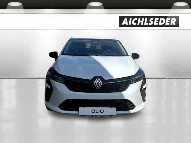 Renault Clio E-Tech Evolution Hybrid