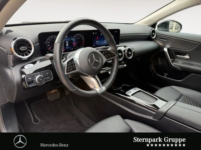 Mercedes-Benz A 180 Progressive