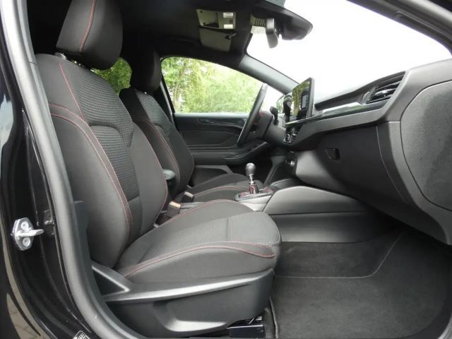 Ford Focus ST Line Wagon