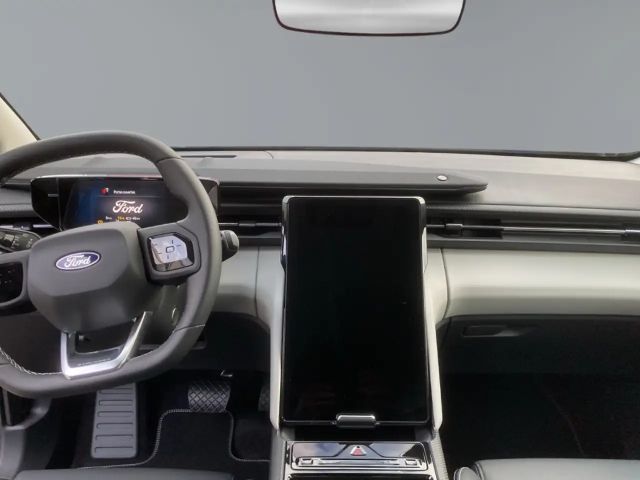 Ford Explorer Premium RWD