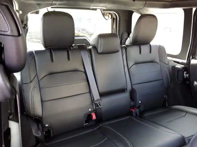 Jeep Wrangler 4x4 4xe Hybrid Sahara