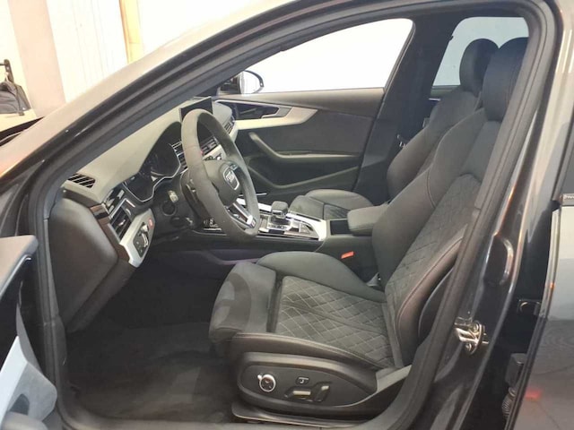 Audi A4 45 TFSI Avant Quattro S-Line S-Tronic