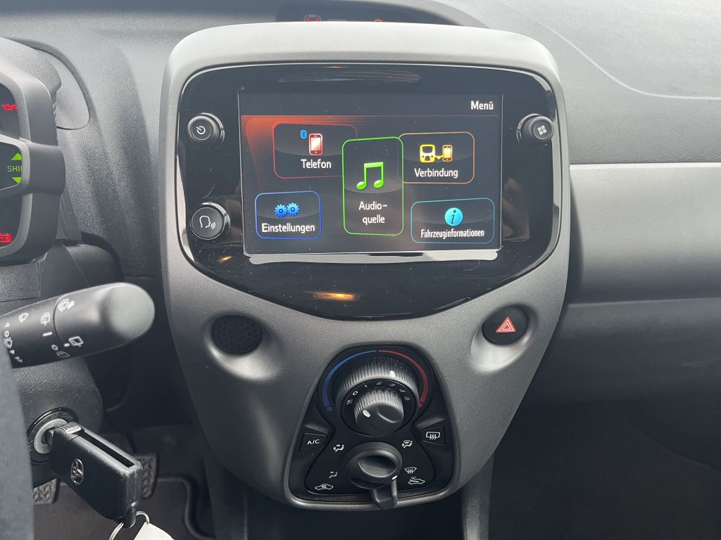 Toyota Aygo 5-deurs Play X-play