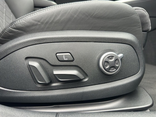 Audi RS4 Avant Quattro