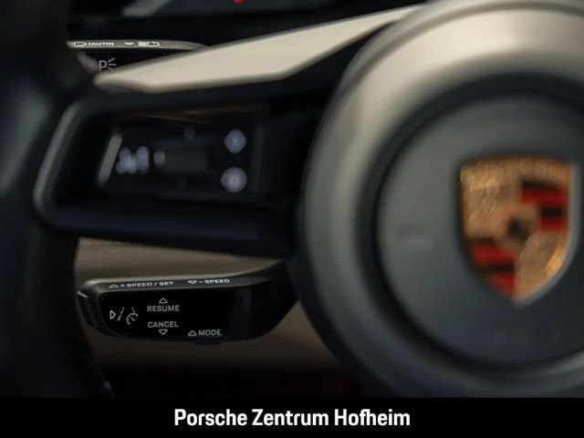 Porsche Taycan 4 Cross Turismo