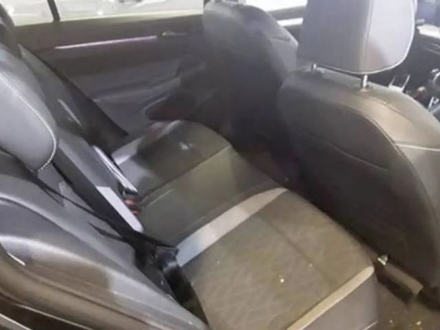 Volkswagen Golf 1.5 TSI Variant