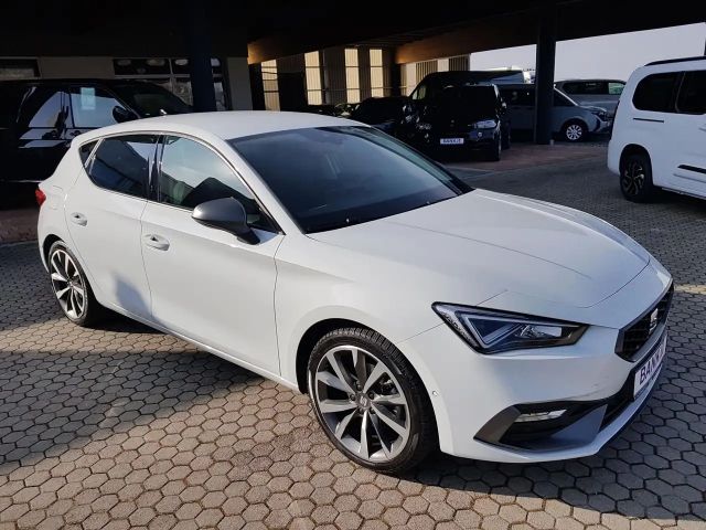 Seat Leon 1.5 eTSI FR-lijn
