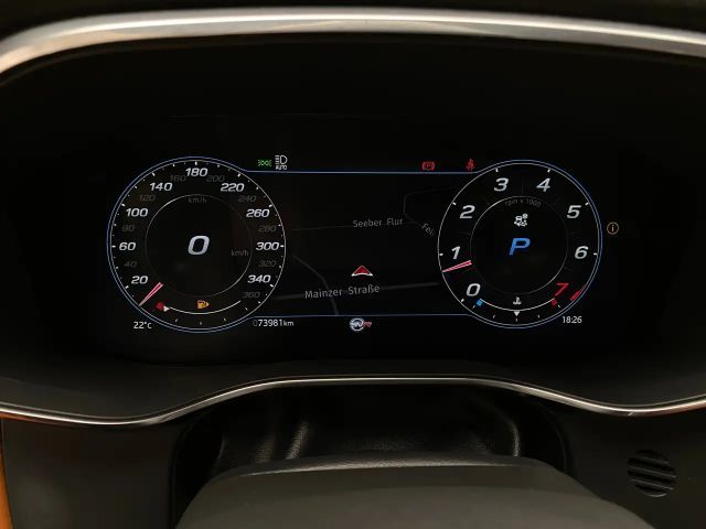 Jaguar F-Pace AWD SVR