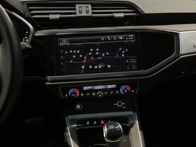 Audi Q3 35 TDI S-Tronic