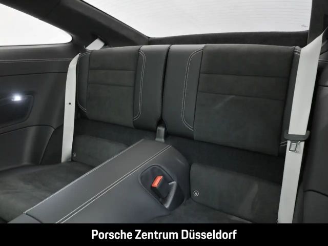 Porsche 992 4 Carrera Coupé GTS