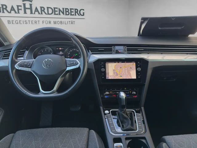 Volkswagen Passat 1.5 TSI Business DSG Variant