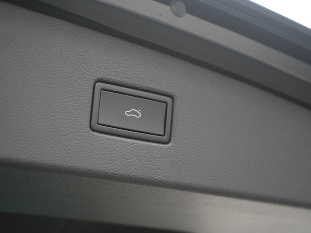 Volkswagen Tiguan 4Motion DSG R-Line