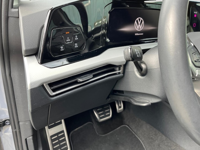 Volkswagen Golf DSG Move