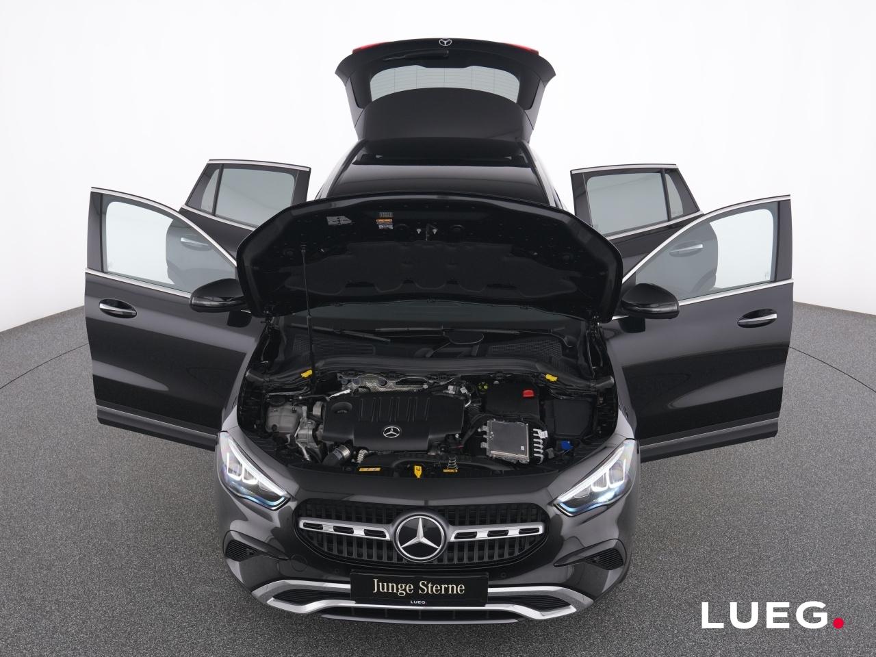 Mercedes-Benz GLA 220 4MATIC GLA 220 d Progressive