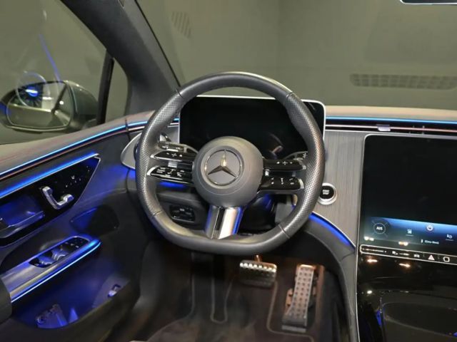 Mercedes-Benz EQE 300 AMG Line Sedan