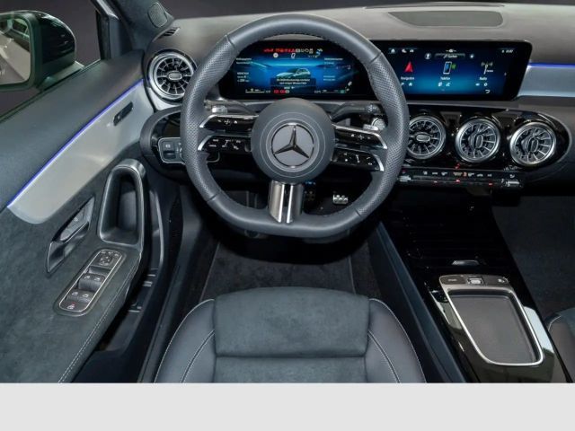 Mercedes-Benz A 180 Hatchback