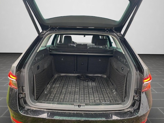 Skoda Superb 2.0 TDI Combi