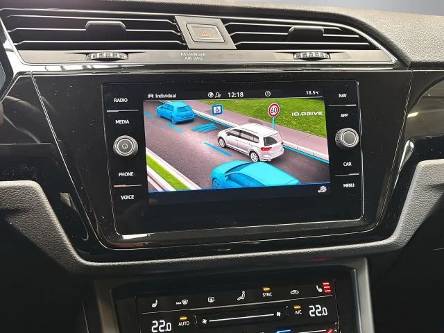 Volkswagen Touran Comfortline DSG R-Line