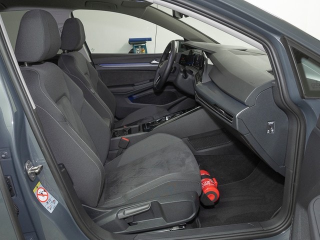 Volkswagen Golf 1.5 eTSI DSG Golf VIII