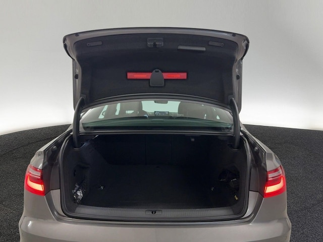 Audi A4 40 TDI S-Tronic Sedan