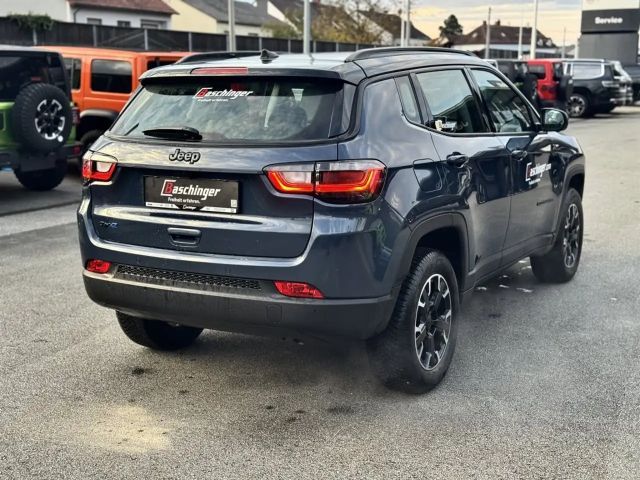 Jeep Compass 4xe Overland