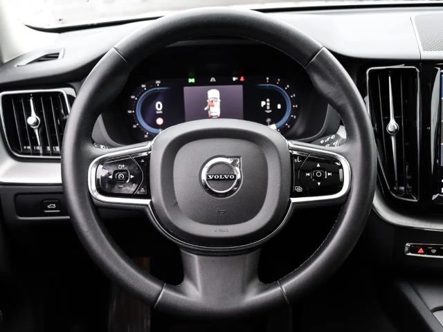 Volvo XC60 Dark Plus