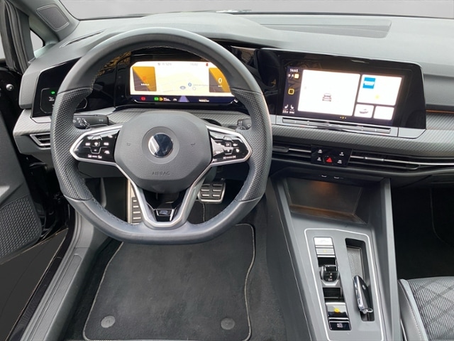 Volkswagen Golf 2.0 TSI DSG Golf VIII