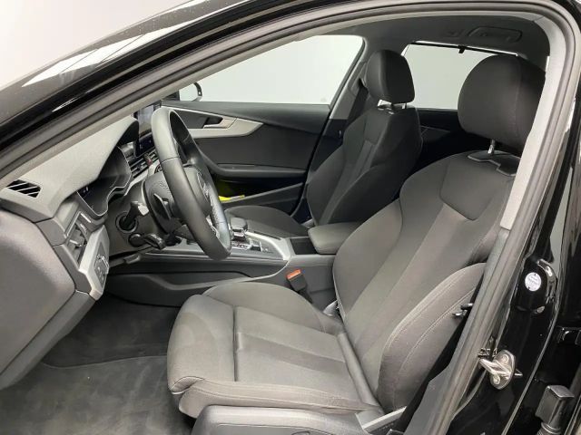 Audi A4 35 TDI Avant S-Tronic