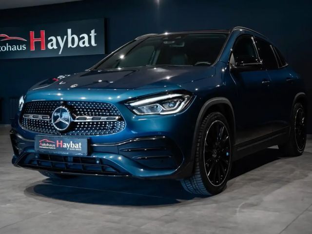 Mercedes-Benz GLA 200 AMG Line