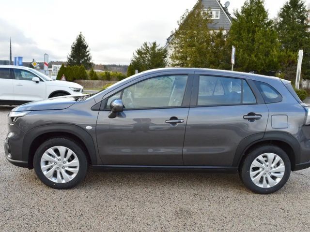 Suzuki S-Cross Hybrid